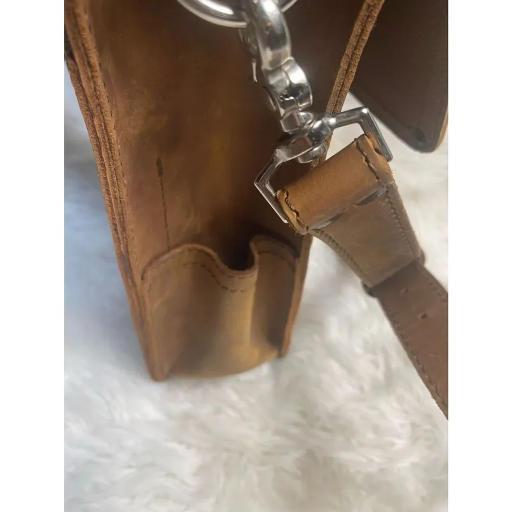 Saddleback Leather Brown convertible Messenger/backpack with. Removable divider